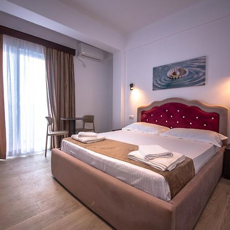 Hotel Perla Εξαμίλιο Εξωτερικό φωτογραφία