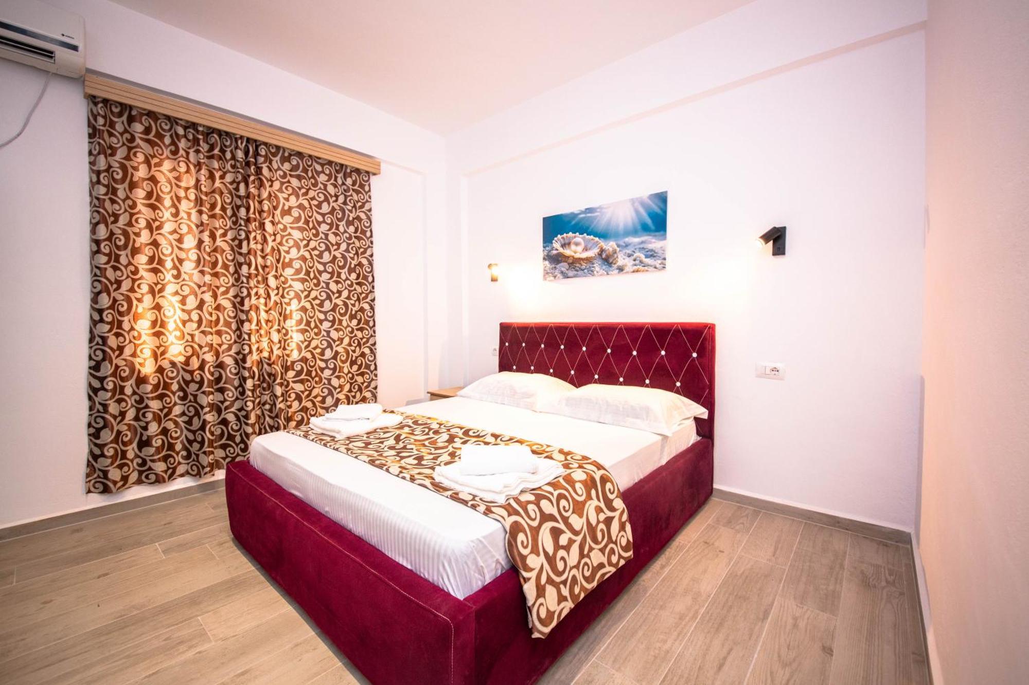 Hotel Perla Εξαμίλιο Εξωτερικό φωτογραφία