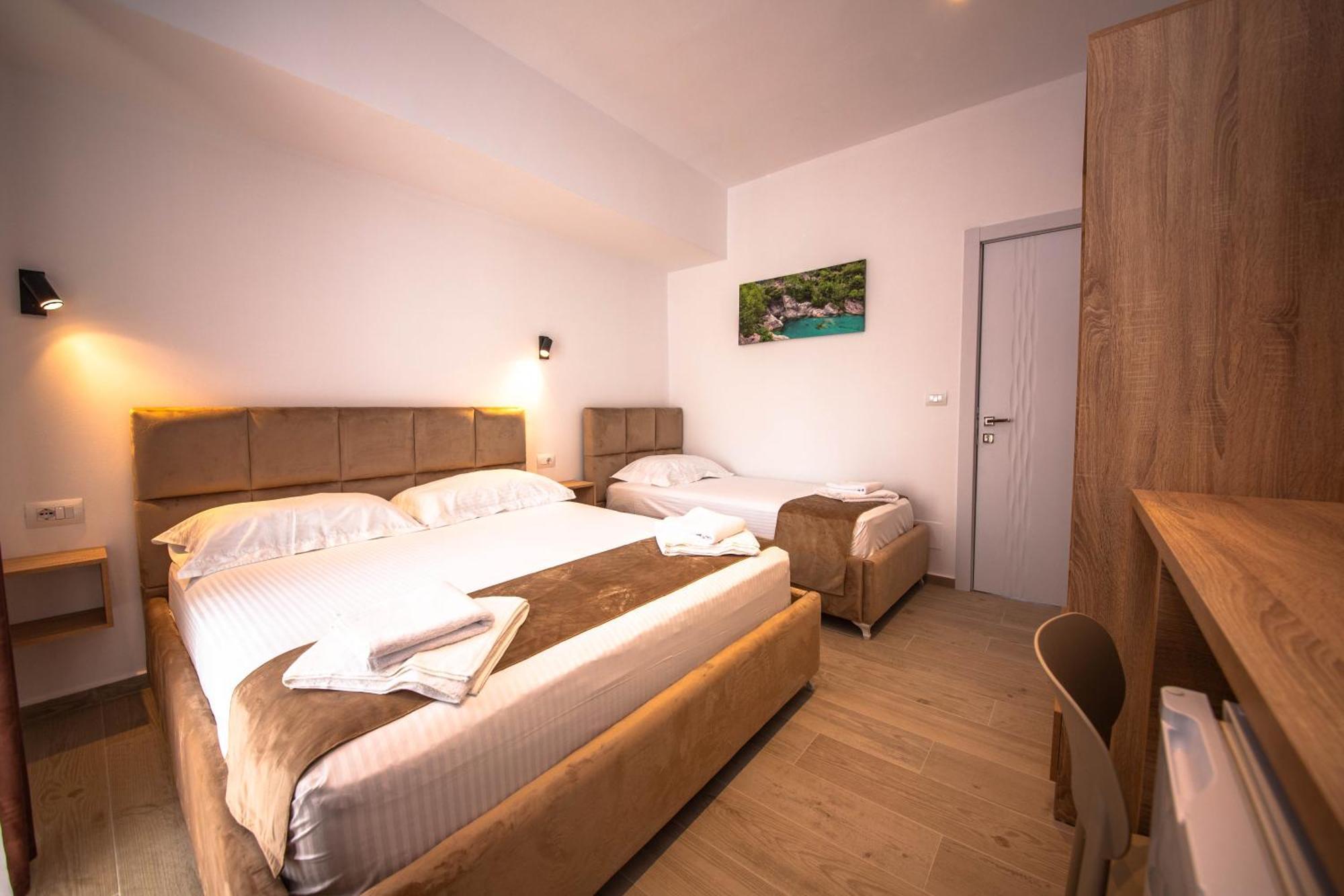 Hotel Perla Εξαμίλιο Εξωτερικό φωτογραφία