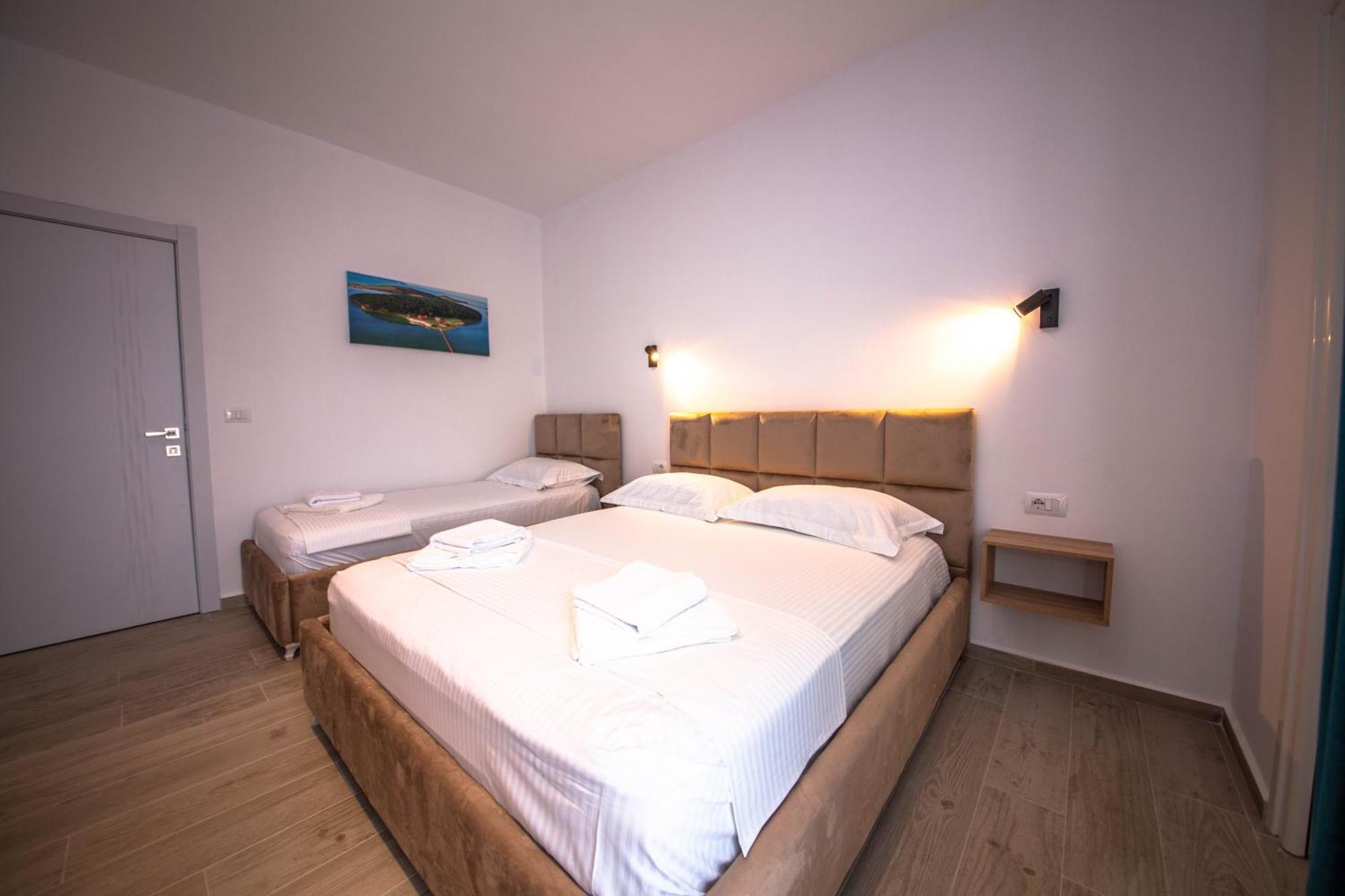 Hotel Perla Εξαμίλιο Εξωτερικό φωτογραφία