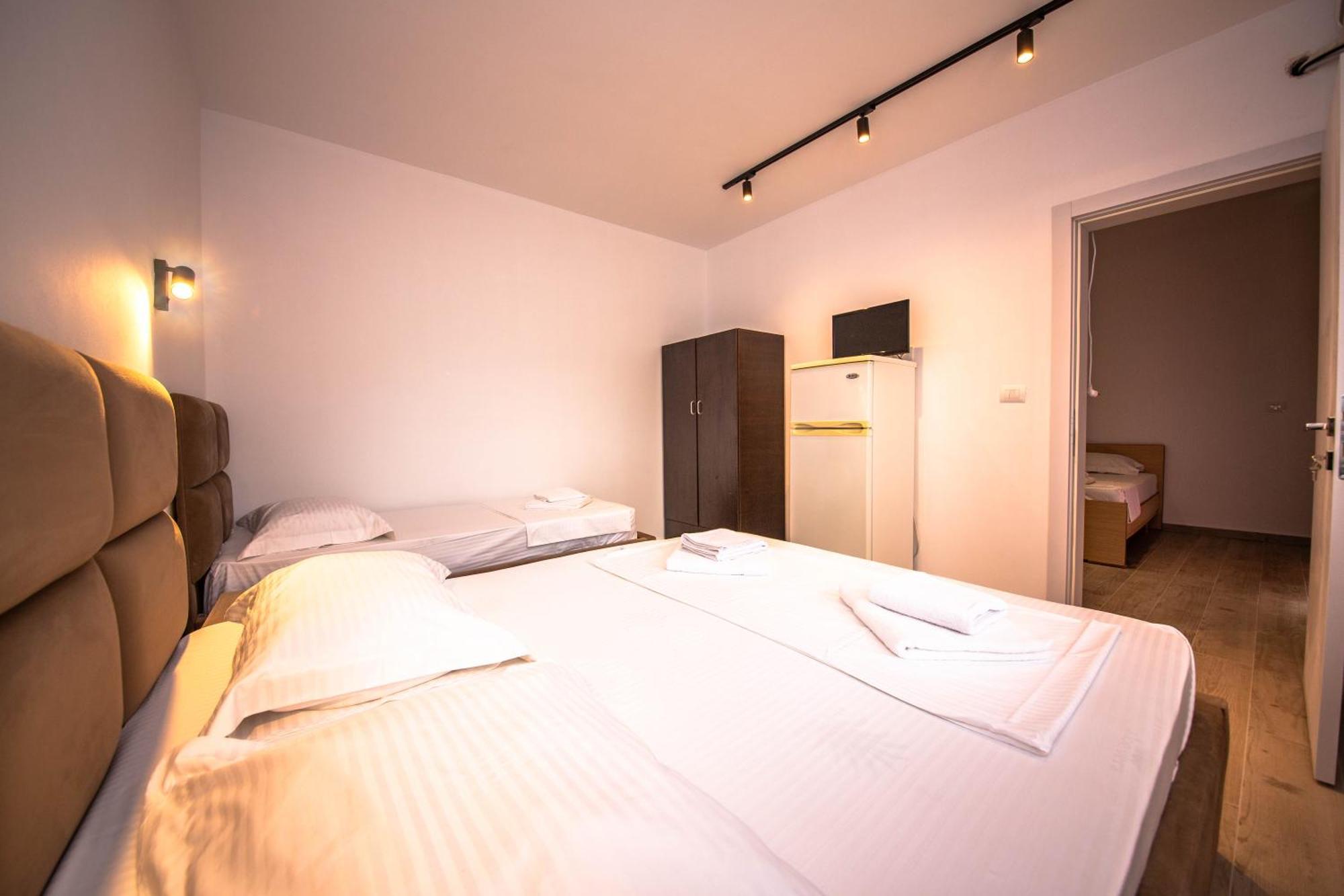 Hotel Perla Εξαμίλιο Εξωτερικό φωτογραφία