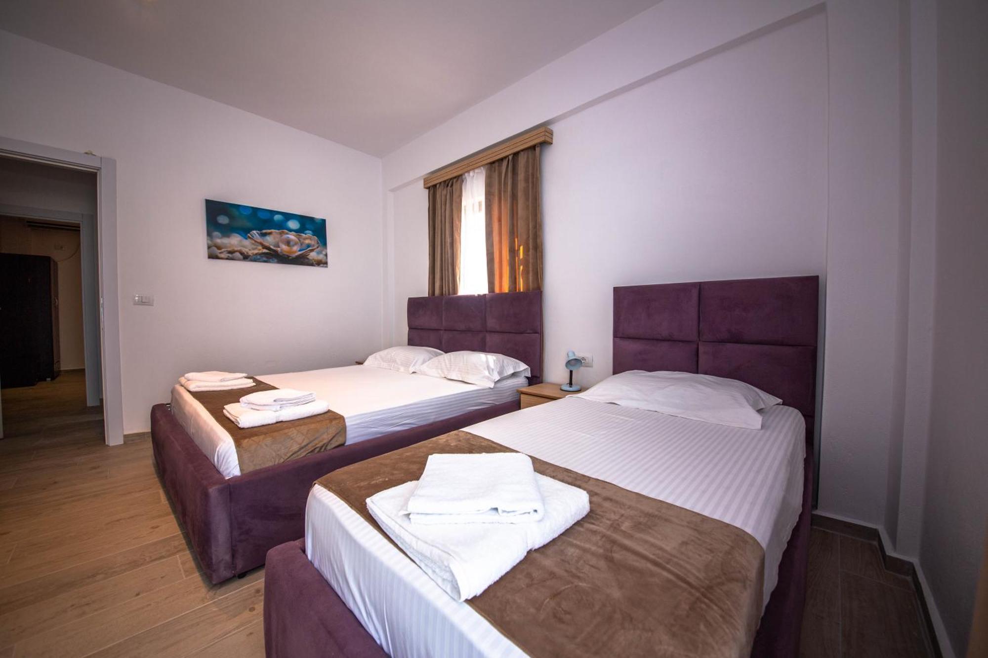 Hotel Perla Εξαμίλιο Εξωτερικό φωτογραφία