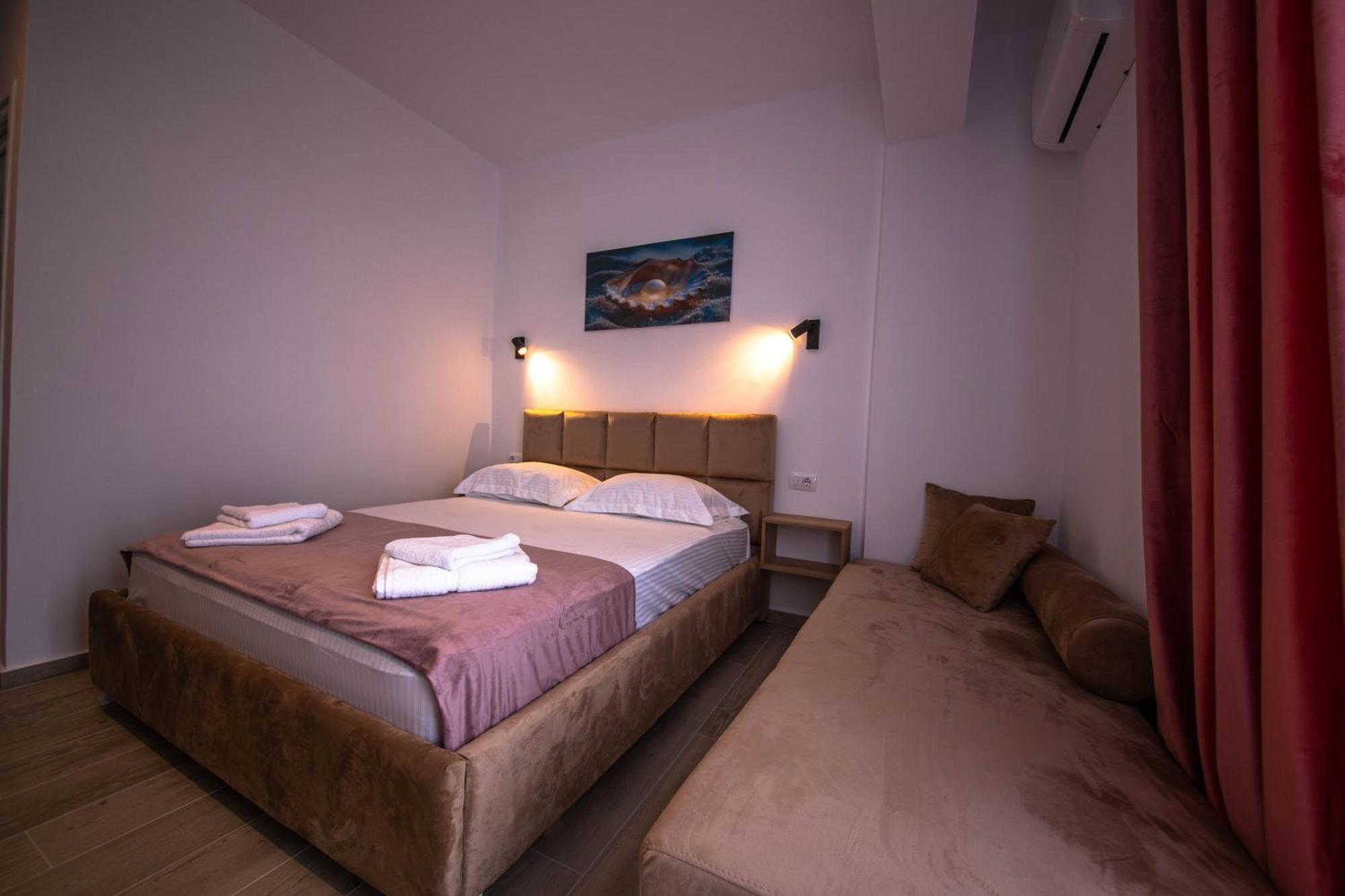 Hotel Perla Εξαμίλιο Εξωτερικό φωτογραφία