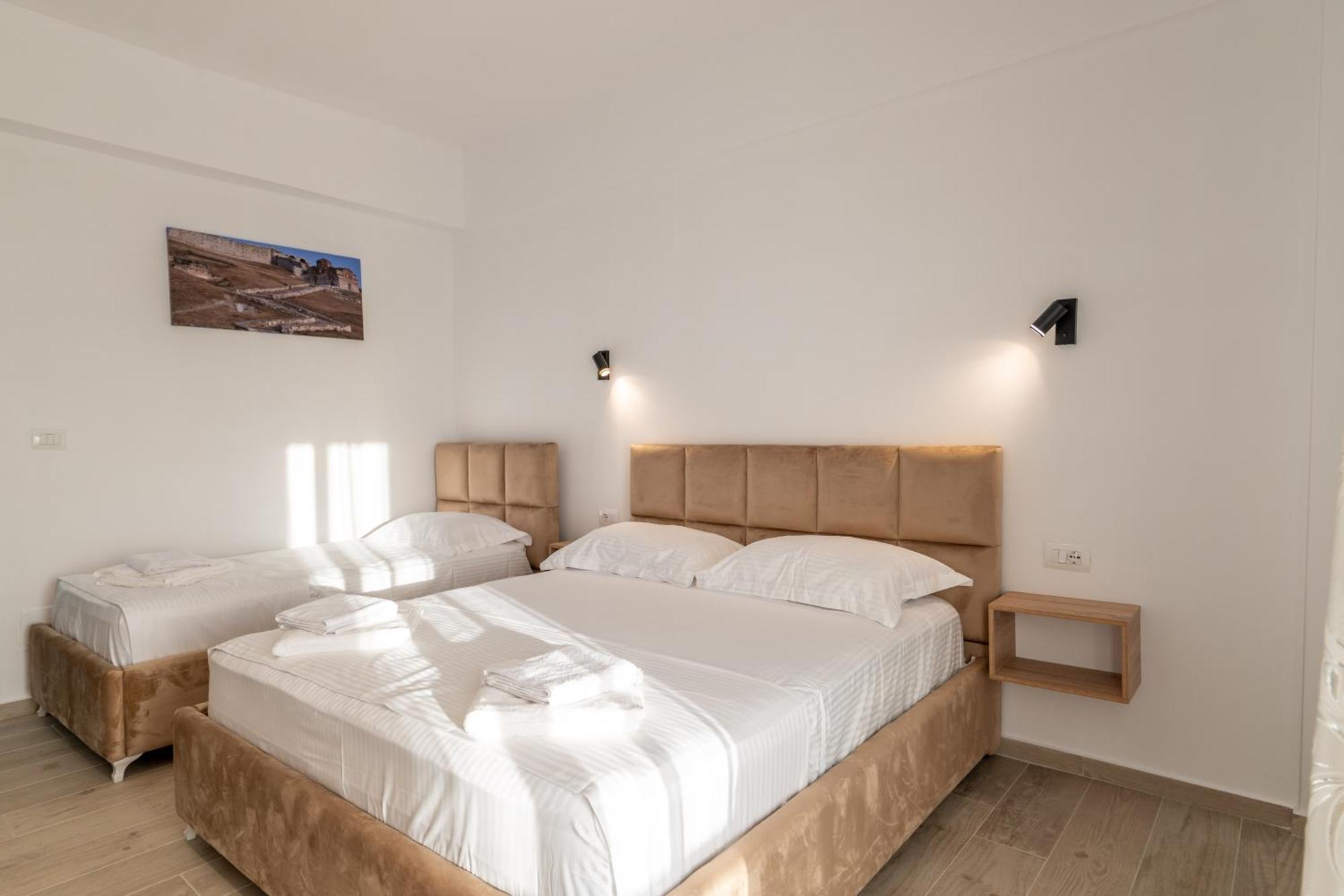 Hotel Perla Εξαμίλιο Εξωτερικό φωτογραφία