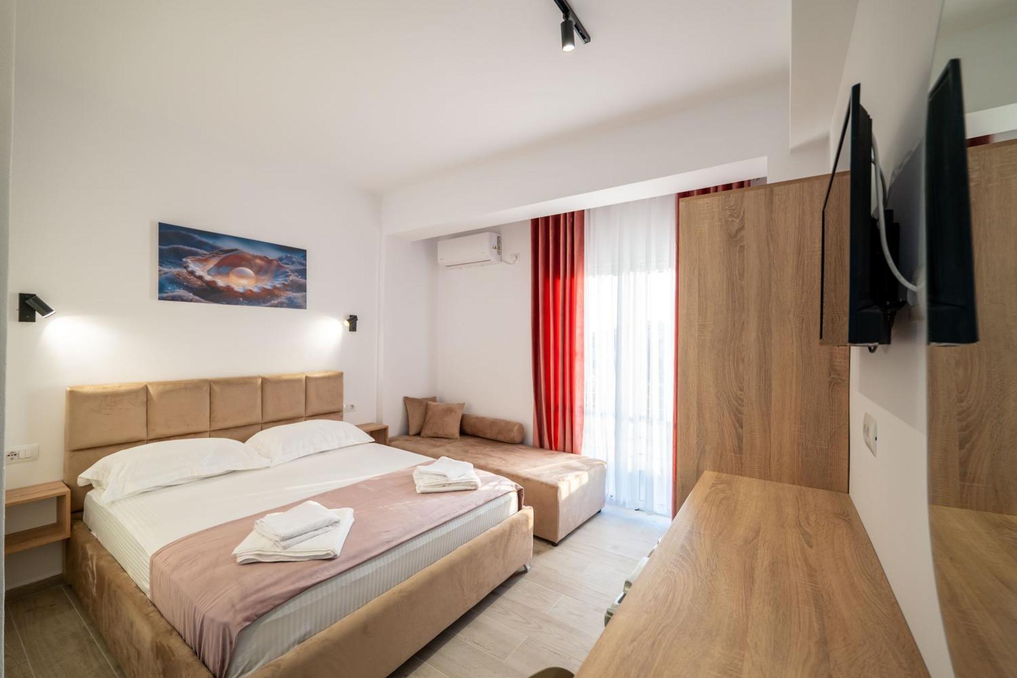 Hotel Perla Εξαμίλιο Εξωτερικό φωτογραφία