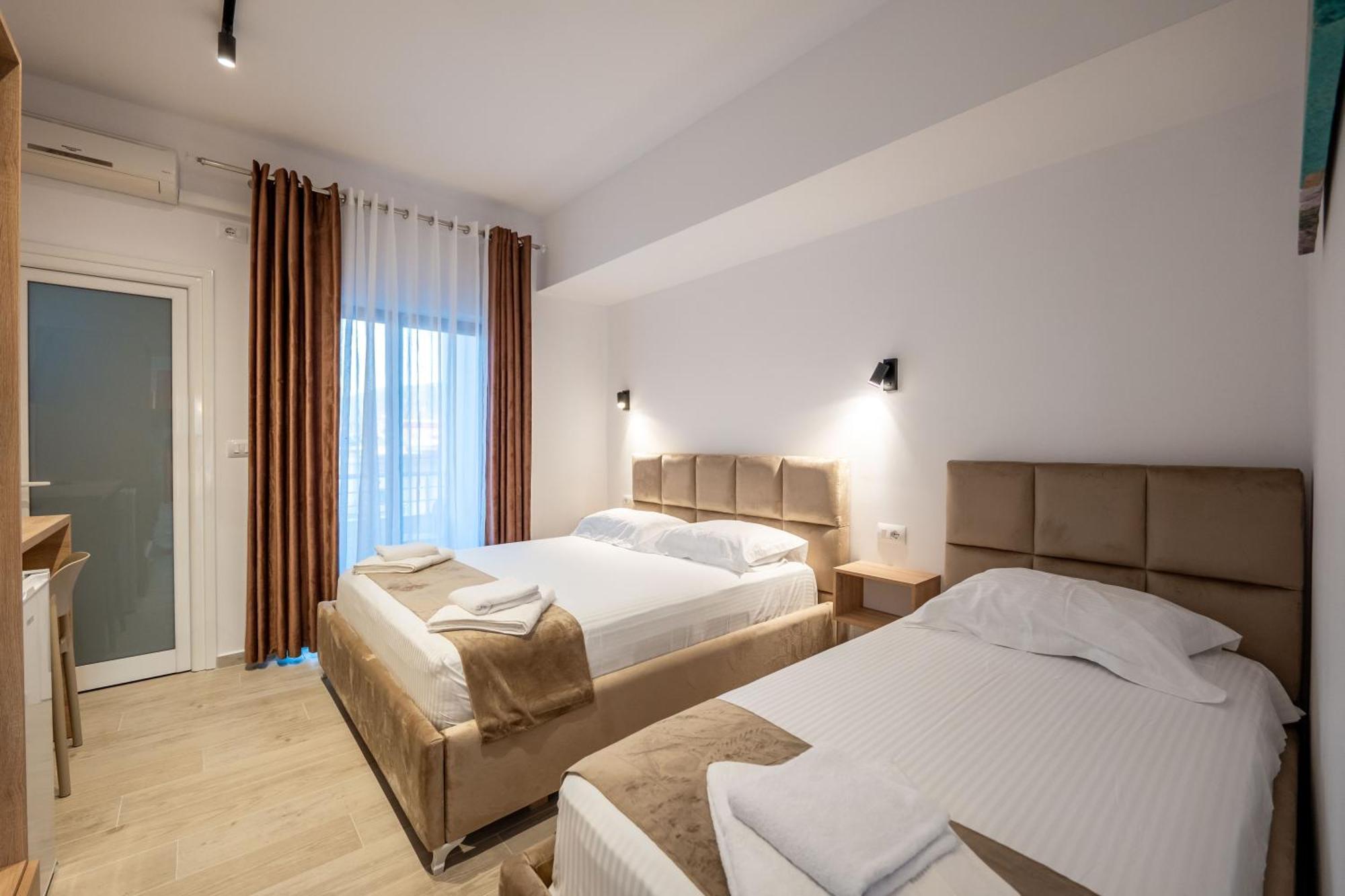 Hotel Perla Εξαμίλιο Εξωτερικό φωτογραφία